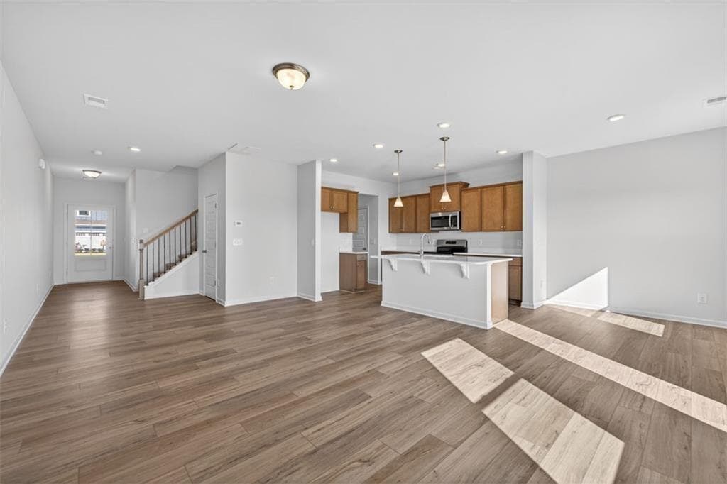 3 bedroom, 3 bathroom, 1,806 sq ft townhouse under contract at 1023 Stiles Circle 40, Cartersville, GA 30120 — photo 6