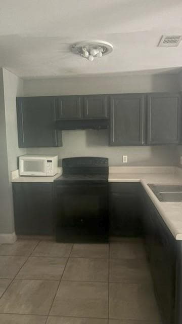 3 bedroom, 3 bathroom, 3 sq ft townhouse for sale at 6455 Snowbird Lane, Douglasville, GA 30134 — photo 3