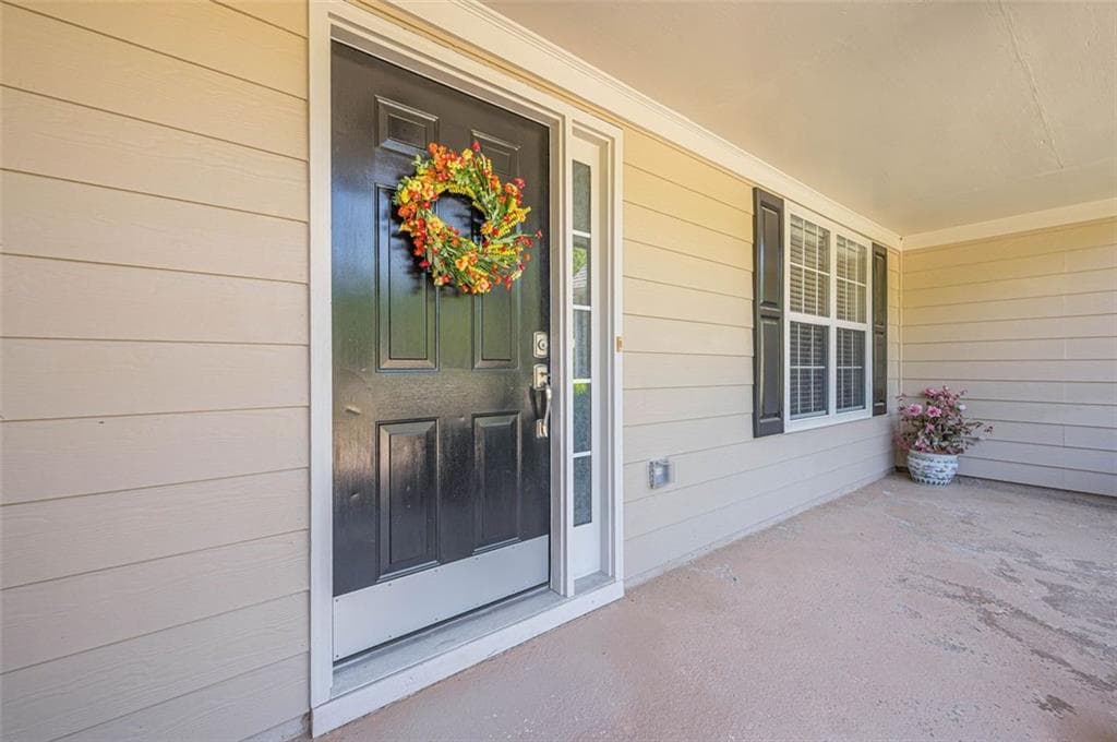 3 bedroom, 2 bathroom, 1,928 sq ft single family residence for sale at 7730 Timberline Ovlk, Cumming, GA 30041 — photo 4