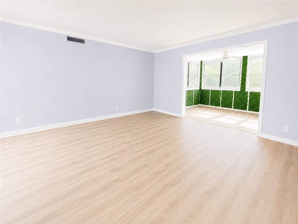 2 bedroom, 2 bathroom, 1,163 sq ft condominium for sale at 173 Amherst Place, Atlanta, GA 30327 — photo 4