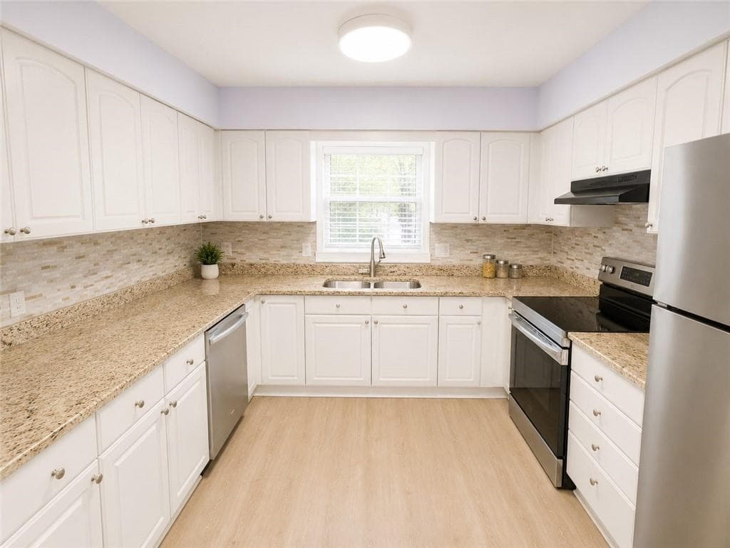 2 bedroom, 2 bathroom, 1,163 sq ft condominium for sale at 173 Amherst Place, Atlanta, GA 30327 — photo 10