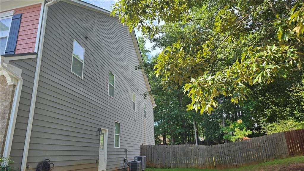 6 bedroom, 4 bathroom, 4,697 sq ft single family residence for sale at 55 Colonial Court, Senoia, GA 30276 — photo 3
