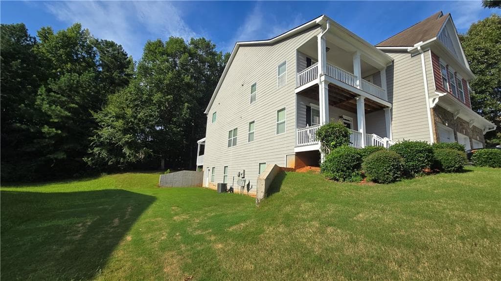 6 bedroom, 4 bathroom, 4,697 sq ft single family residence for sale at 55 Colonial Court, Senoia, GA 30276 — photo 4