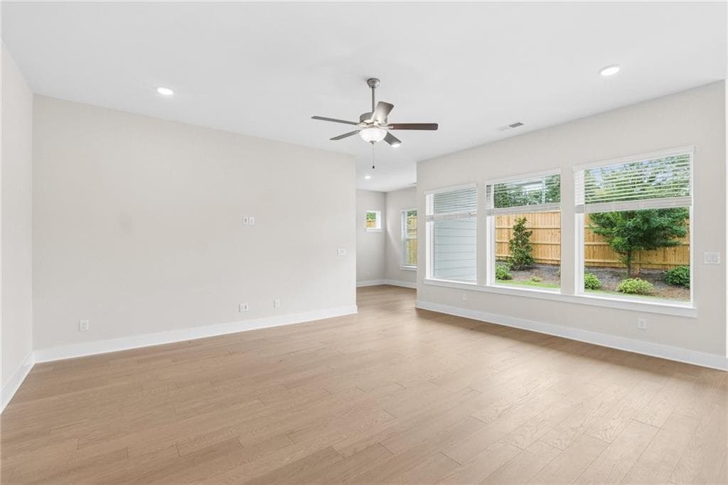 4 bedroom, 4 bathroom, 2,994 sq ft single family residence for sale at 309 Beebalm Street, Woodstock, GA 30188 — photo 9