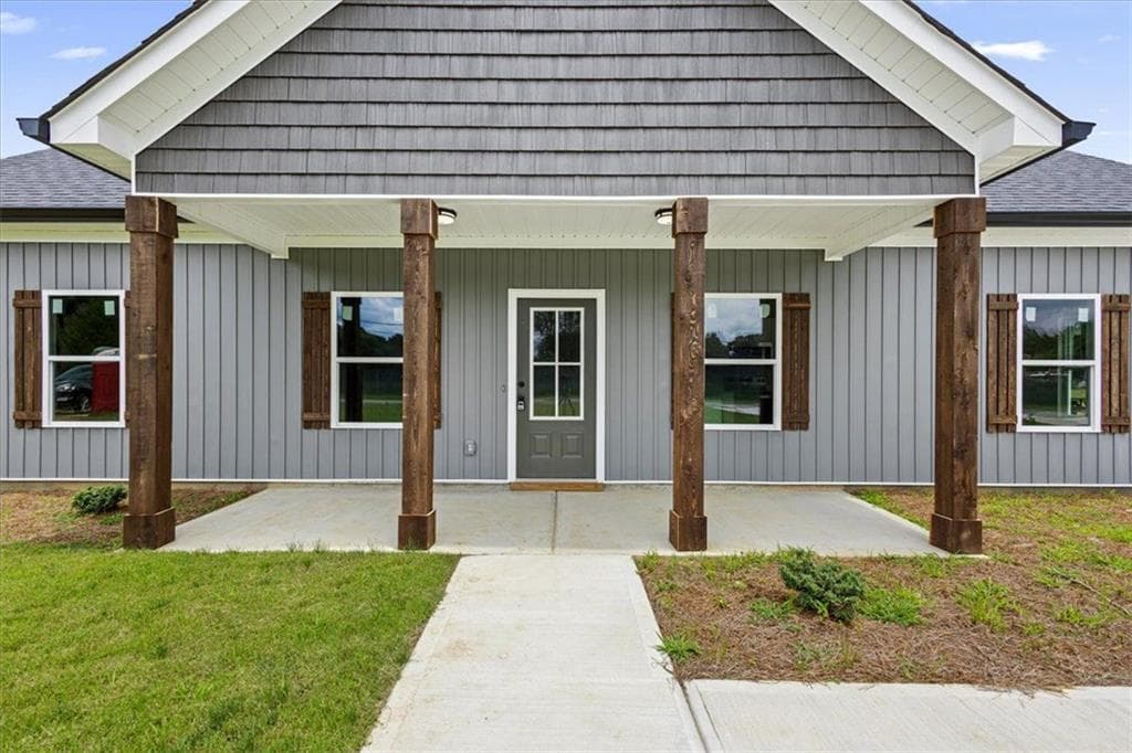 3 bedroom, 2 bathroom, 1,350 sq ft single family residence under contract at 524 Branch Street, Cedartown, GA 30125 — photo 6