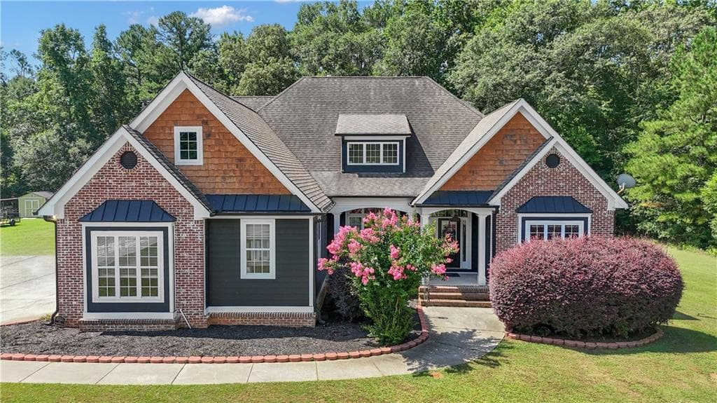 4 bedroom, 4 bathroom, 3,337 sq ft single family residence for sale at 660 Sandy Creek Road, Fayetteville, GA 30214 — photo 1 of 50