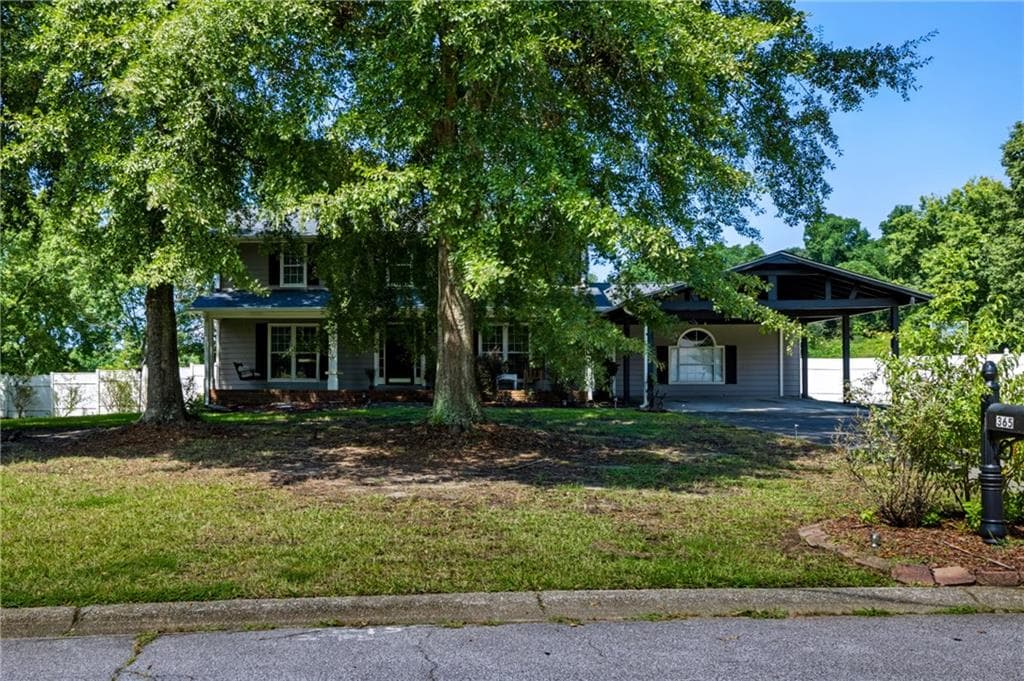 4 bedroom, 3 bathroom, 2,788 sq ft single family residence for sale at 365 Timber Mill Circle, Carrollton, GA 30116 — photo 8
