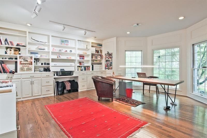 5 bedroom, 7 bathroom, 7,490 sq ft single family residence for rent at 4 Harris Glen, Atlanta, GA 30327 for $13,000 a month — photo 6