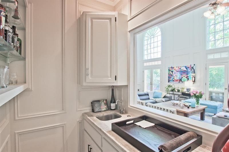 5 bedroom, 7 bathroom, 7,490 sq ft single family residence for rent at 4 Harris Glen, Atlanta, GA 30327 for $13,000 a month — photo 7