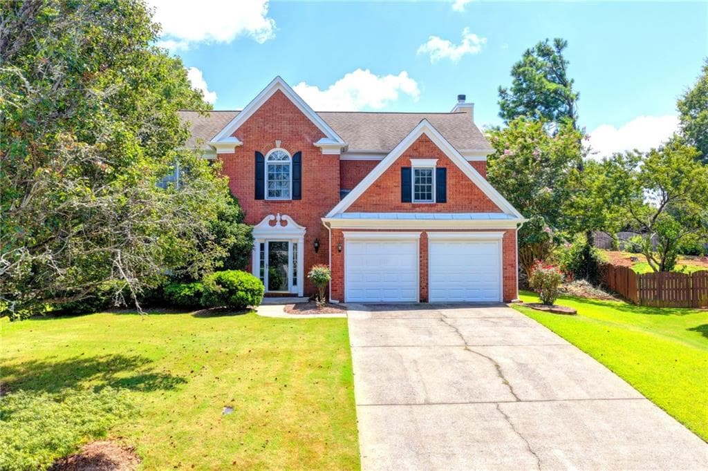 4 bedroom, 3 bathroom, 2,360 sq ft single family residence for rent at 7635 Harrogate Place, Cumming, GA 30041 for $3,000 a month — photo 2