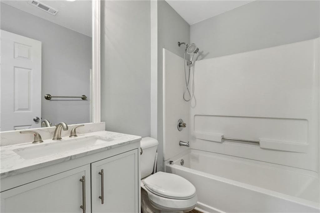 4 bedroom, 3 bathroom, 2,135 sq ft single family residence for sale at 412 Eglington Trail, Locust Grove, GA 30248 — photo 7
