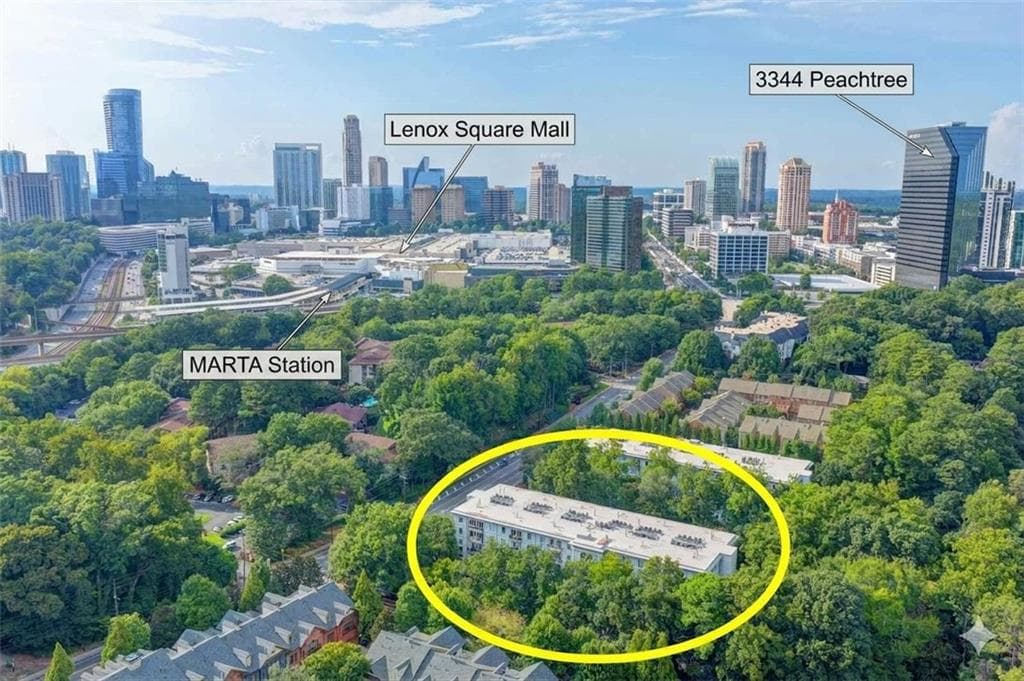 2 bedroom, 2 bathroom, 1,504 sq ft condominium under contract at 3201 Lenox Road 19, Atlanta, GA 30324 — photo 5
