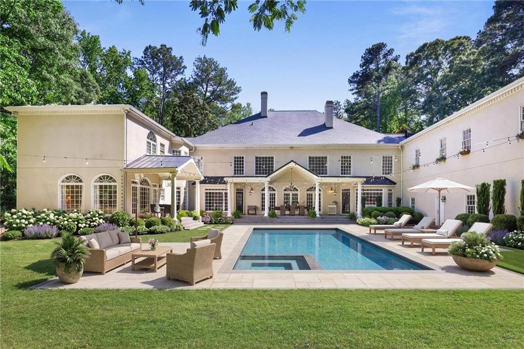 7 bedroom, 9 bathroom, 12,551 sq ft single family residence for sale at 710 Walnut Drive, Marietta, GA 30064 — photo 7