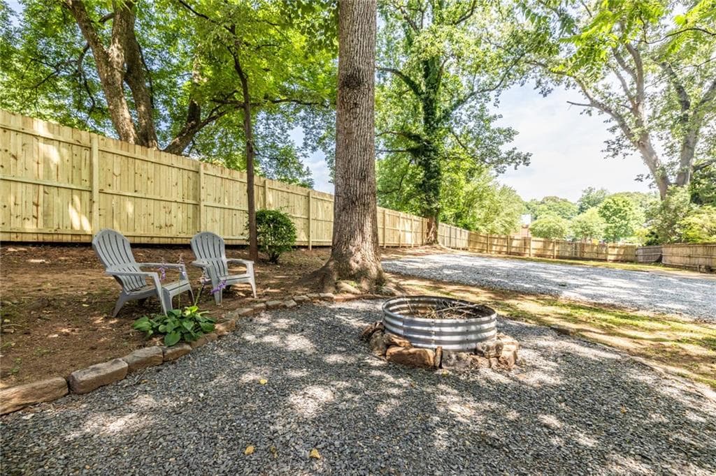 2 bedroom, 1 bathroom, 750 sq ft apartment for rent at 716 Ormewood Avenue B, Atlanta, GA 30312 for $2,600 a month — photo 3