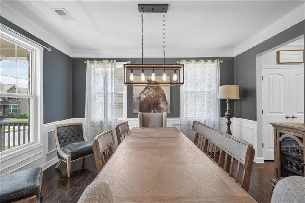 4 bedroom, 3 bathroom, 3,198 sq ft single family residence for sale at 2920 Prestwood Drive, Cumming, GA 30040 — photo 7