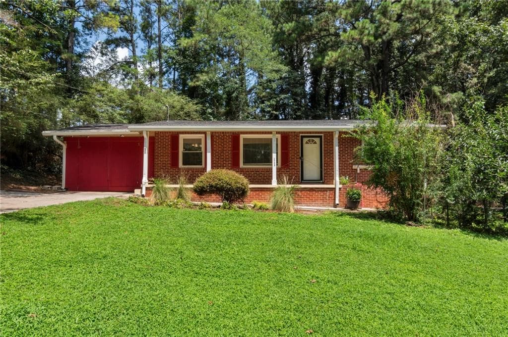 4 bedroom, 2 bathroom, 1,014 sq ft single family residence for sale at 2756 Homeland Drive, Atlanta, GA 30360