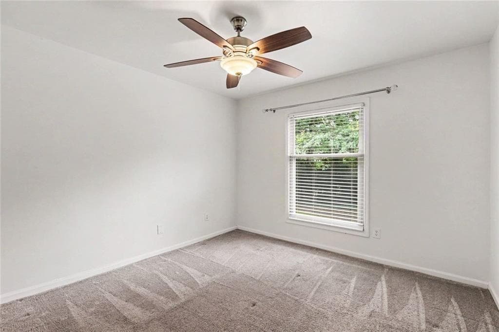 2 bedroom, 1 bathroom, 1,036 sq ft condominium under contract at 3650 Ashford Dunwoody Road 428, Brookhaven, GA 30319 — photo 10