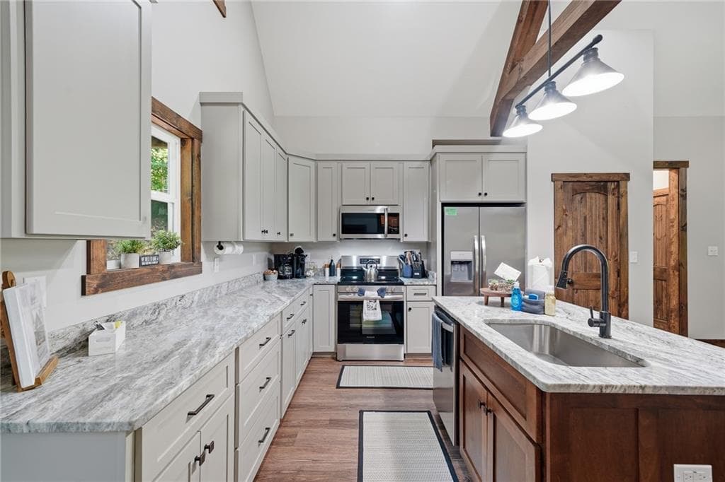 3 bedroom, 2 bathroom, 1,446 sq ft single family residence for sale at 152 Springwater Court, Ellijay, GA 30540 — photo 5