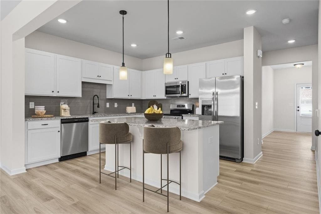 3 bedroom, 3 bathroom, 1,629 sq ft townhouse for sale at 13719 92 Highway 28, Woodstock, GA 30188 — photo 8
