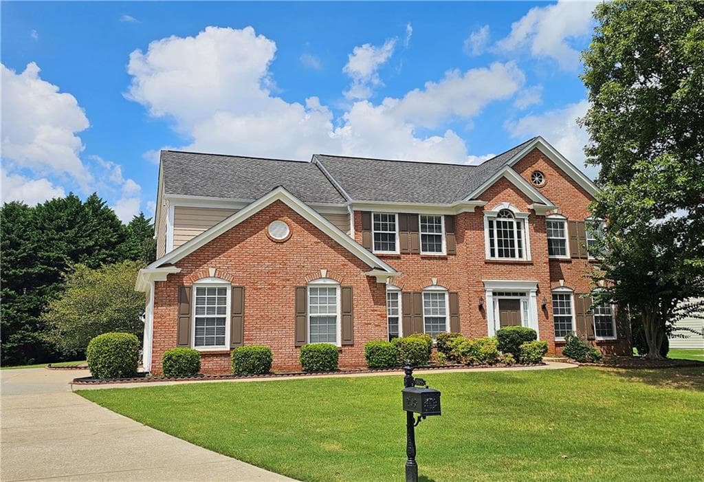 5 bedroom, 3 bathroom, 2,974 sq ft single family residence for rent at 8155 Cavendish Place, Johns Creek, GA 30024 for $3,200 a month — photo 1 of 39