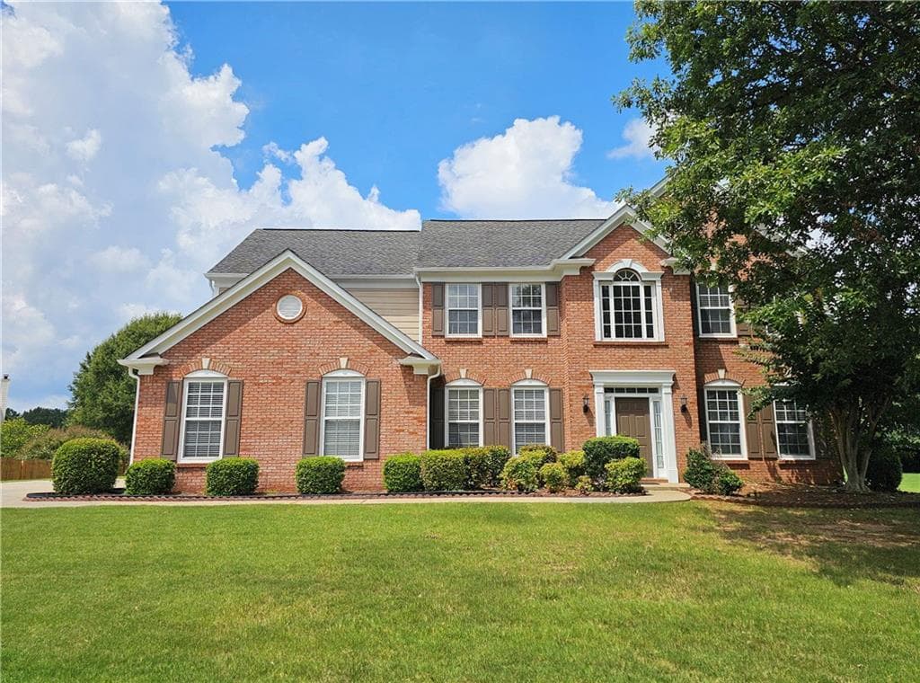 5 bedroom, 3 bathroom, 2,974 sq ft single family residence for rent at 8155 Cavendish Place, Johns Creek, GA 30024 for $3,200 a month — photo 2