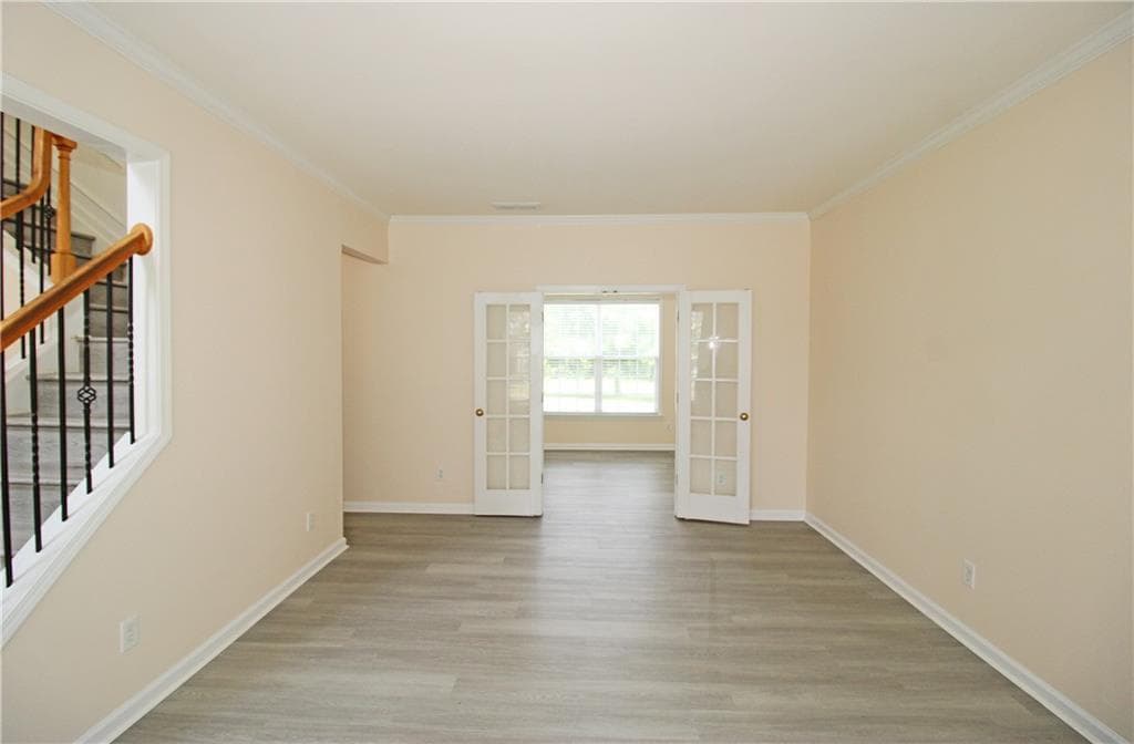5 bedroom, 3 bathroom, 2,974 sq ft single family residence for rent at 8155 Cavendish Place, Johns Creek, GA 30024 for $3,200 a month — photo 7