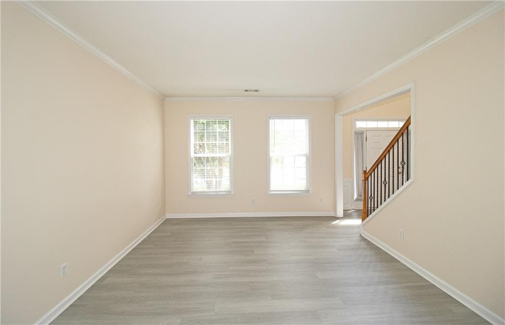 5 bedroom, 3 bathroom, 2,974 sq ft single family residence for rent at 8155 Cavendish Place, Johns Creek, GA 30024 for $3,200 a month — photo 8
