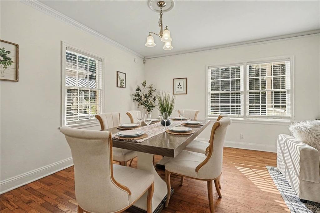 3 bedroom, 1 bathroom, 1,339 sq ft single family residence for sale at 383 S Howard Street, Atlanta, GA 30317 — photo 5