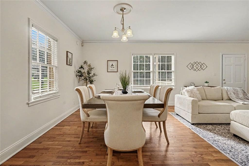 3 bedroom, 1 bathroom, 1,339 sq ft single family residence for sale at 383 S Howard Street, Atlanta, GA 30317 — photo 6