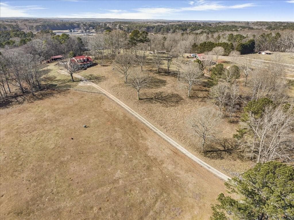 4 bedroom, 4 bathroom, 4,167 sq ft single family residence under contract at 652 McCready Drive, Dallas, GA 30157 — photo 2