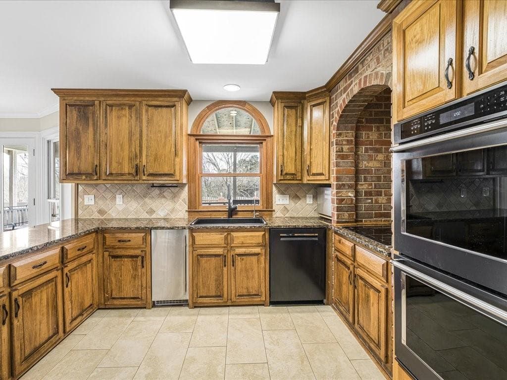 4 bedroom, 4 bathroom, 4,167 sq ft single family residence under contract at 652 McCready Drive, Dallas, GA 30157 — photo 10
