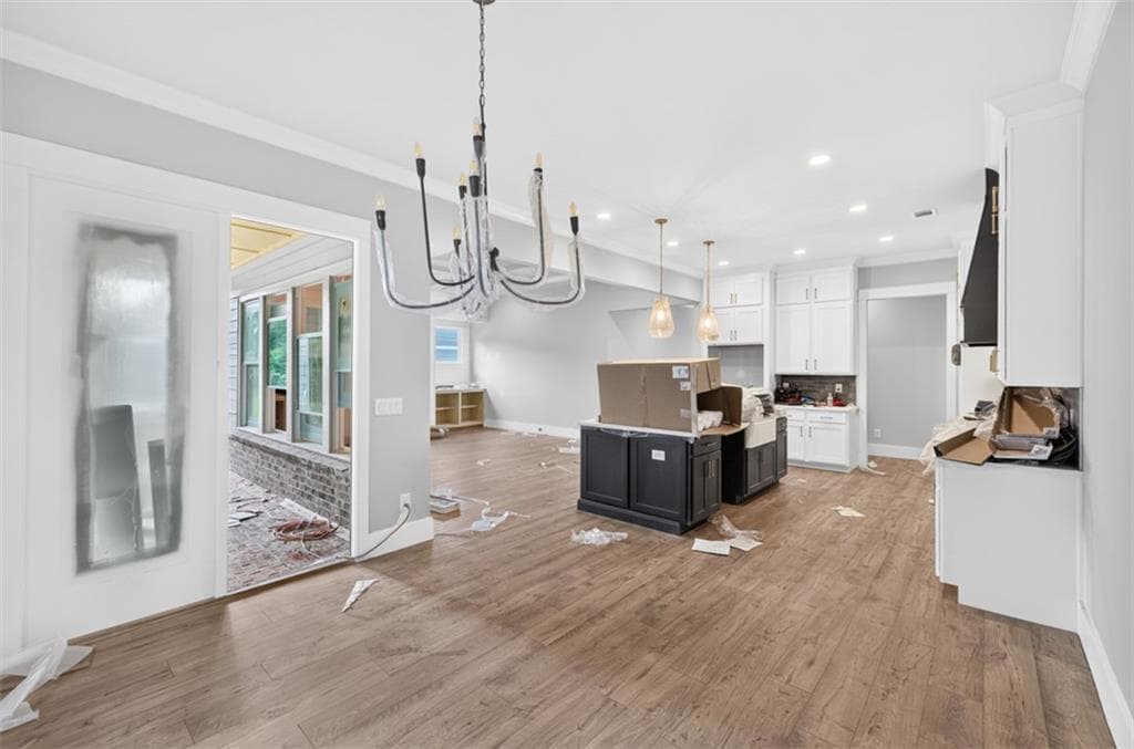 4 bedroom, 4 bathroom, 3,134 sq ft single family residence under contract at 371 Lake Vista Drive, Statham, GA 30666 — photo 8