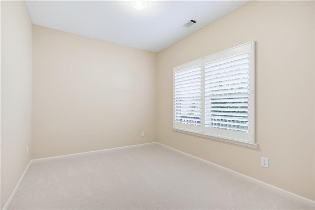 6 bedroom, 4 bathroom, 4,500 sq ft single family residence for sale at 407 Ward Farm Drive, Powder Springs, GA 30127 — photo 6