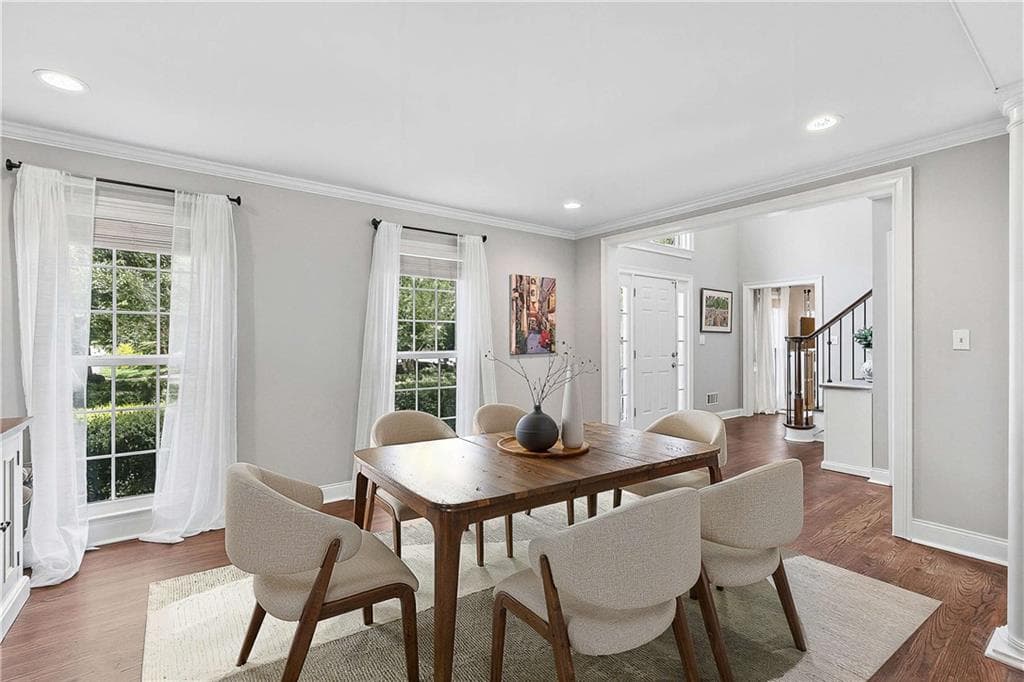 4 bedroom, 5 bathroom, 4,895 sq ft single family residence under contract at 5558 Naylor Court, Peachtree Corners, GA 30092 — photo 7