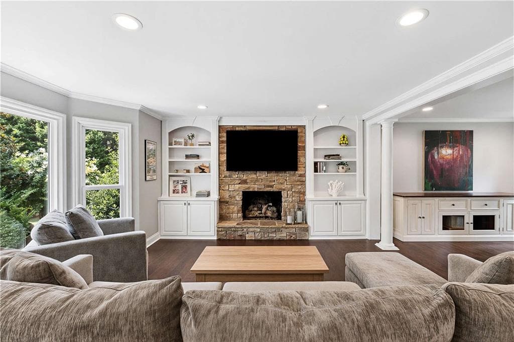 4 bedroom, 5 bathroom, 4,895 sq ft single family residence under contract at 5558 Naylor Court, Peachtree Corners, GA 30092 — photo 10