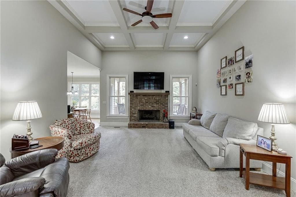 5 bedroom, 4 bathroom, 4,600 sq ft single family residence for sale at 411 Meadow Lake Terrace Road, Hoschton, GA 30548 — photo 5