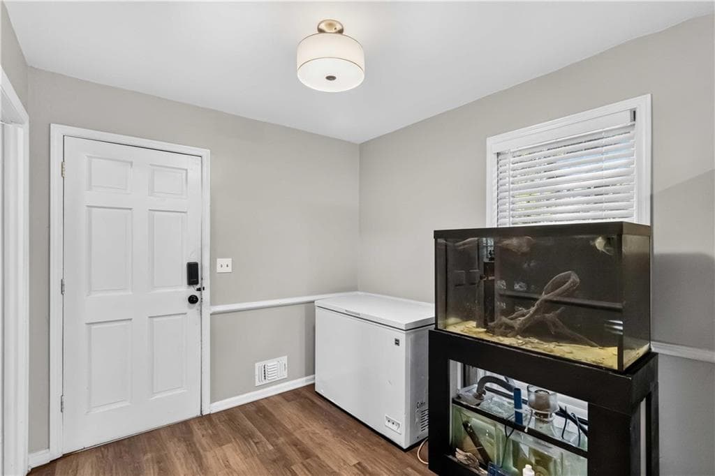 3 bedroom, 3 bathroom, 2,788 sq ft single family residence for sale at 4866 Jennifer Lane, Douglasville, GA 30135 — photo 9