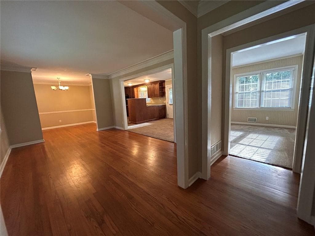 3 bedroom, 2 bathroom, 1,660 sq ft single family residence for rent at 995 Melody Lane, Roswell, GA 30075 for $2,600 a month — photo 3
