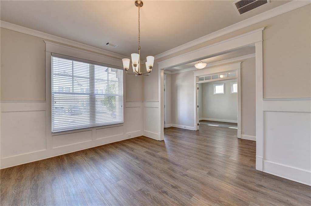 5 bedroom, 4 bathroom, 3,860 sq ft single family residence for sale at 4169 Brookmont Way, Auburn, GA 30011 — photo 8