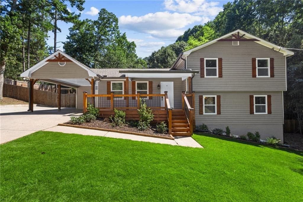 4 bedroom, 3 bathroom, 1,842 sq ft single family residence for sale at 492 Rustic Ridge Circle, Lawrenceville, GA 30043 — photo 1 of 43
