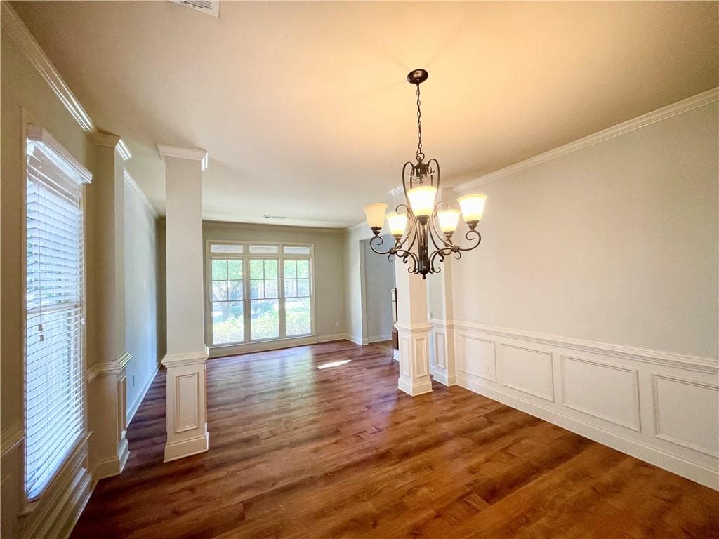 5 bedroom, 3 bathroom, 2,603 sq ft single family residence for rent at 2620 Village Chase Drive, Duluth, GA 30096 for $3,185 a month — photo 9