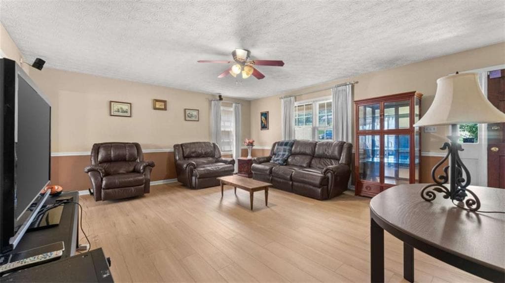 4 bedroom, 3 bathroom, 2,668 sq ft single family residence for sale at 489 Adams Road, Cedartown, GA 30125 — photo 2