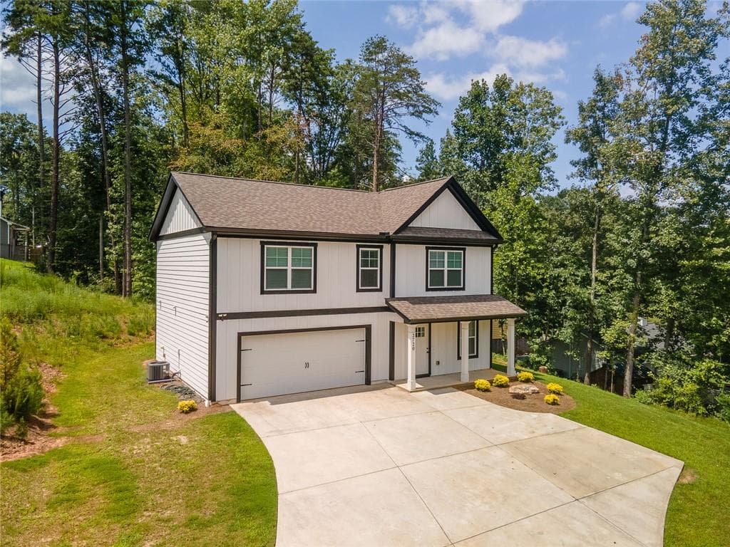 3 bedroom, 3 bathroom, 1,858 sq ft single family residence for sale at 2720 Cruscher Trail, Cumming, GA 30041 — photo 4