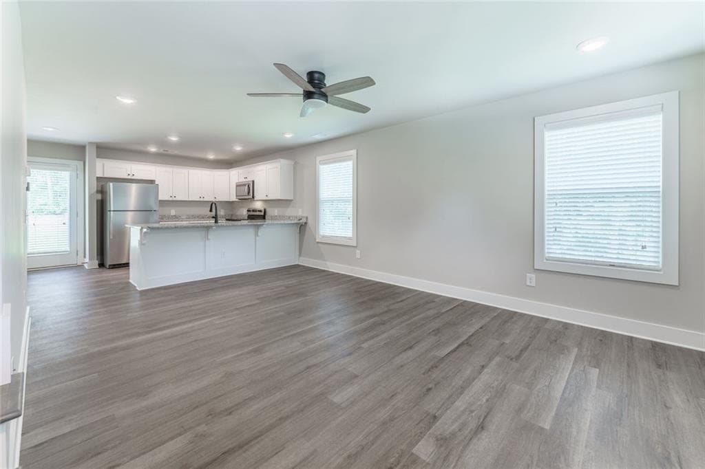 3 bedroom, 3 bathroom, 1,858 sq ft single family residence for sale at 2720 Cruscher Trail, Cumming, GA 30041 — photo 8