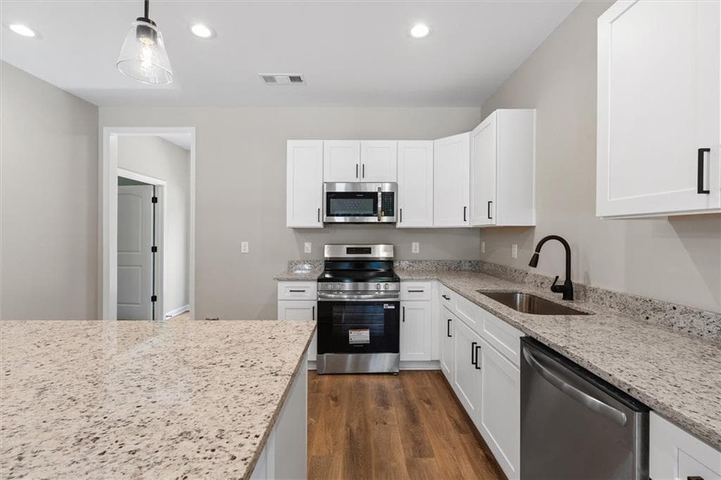 2 bedroom, 2 bathroom, 1,000 sq ft townhouse for sale at 109 Haygood Place, Carrollton, GA 30117 — photo 7