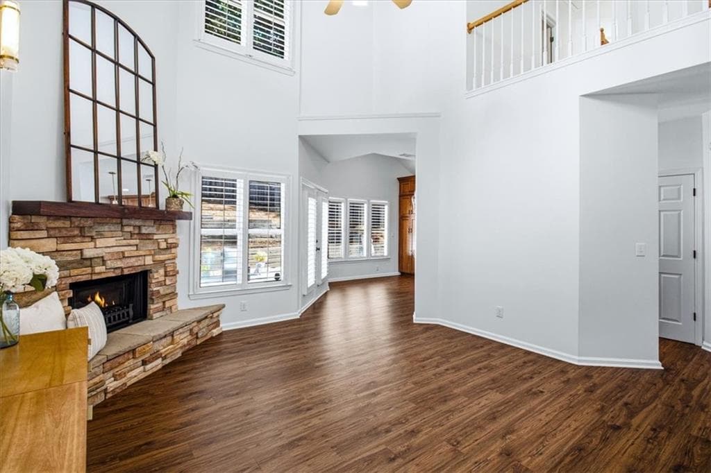 3 bedroom, 3 bathroom, 2,442 sq ft single family residence for sale at 2175 Monroe Drive, Alpharetta, GA 30004 — photo 8
