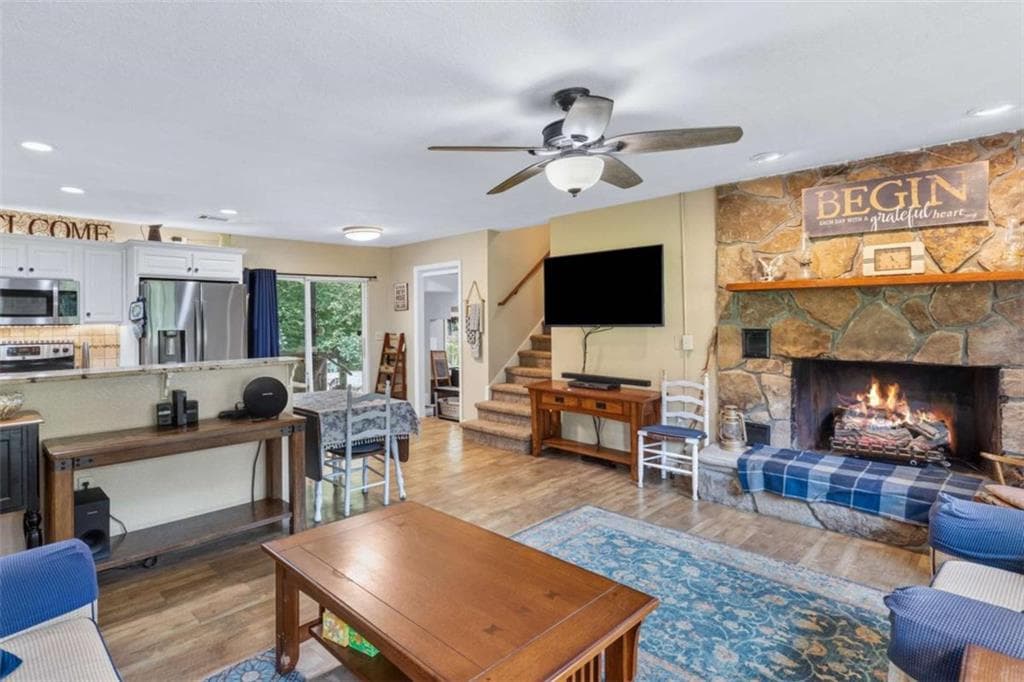 3 bedroom, 2 bathroom, 1,550 sq ft single family residence for sale at 4036 Nowland Road, Hiawassee, GA 30546 — photo 7