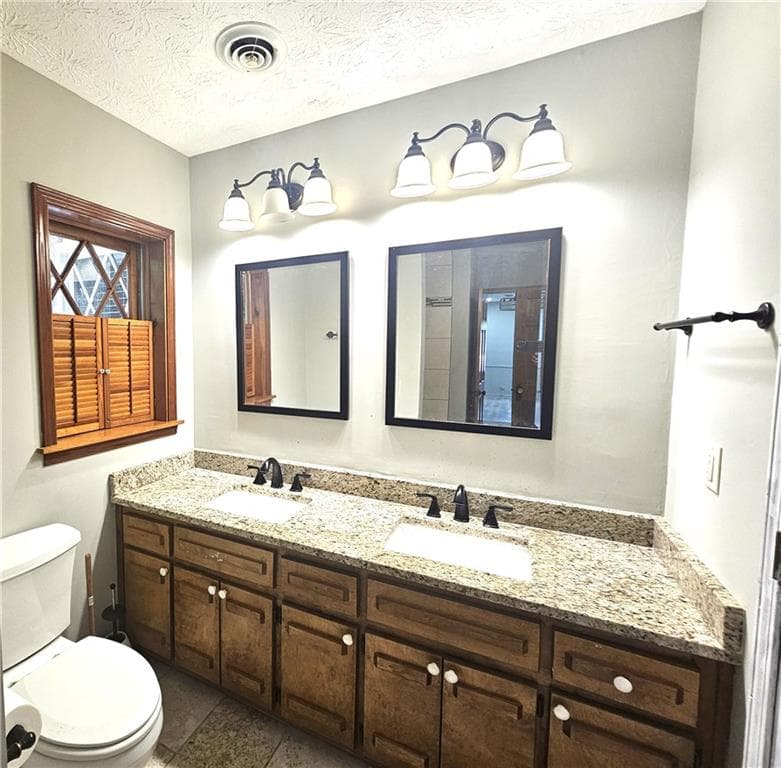 3 bedroom, 2 bathroom, 2,180 sq ft single family residence for sale at 2996 Jodeco Drive, Jonesboro, GA 30236 — photo 6