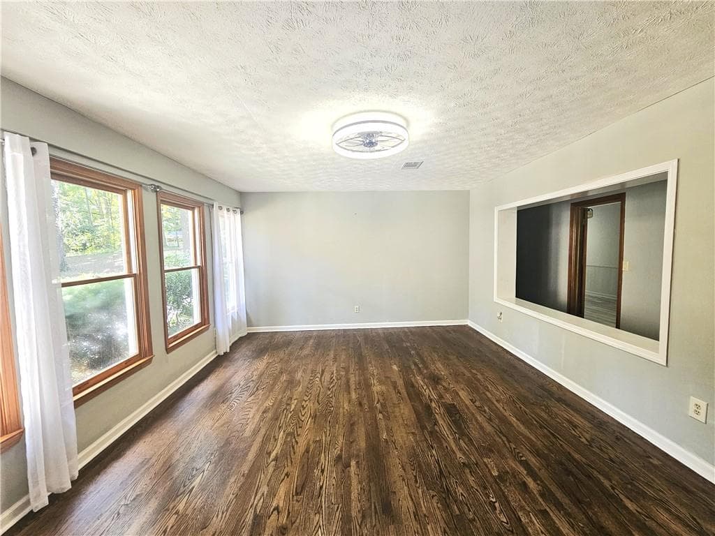 3 bedroom, 2 bathroom, 2,180 sq ft single family residence for sale at 2996 Jodeco Drive, Jonesboro, GA 30236 — photo 9