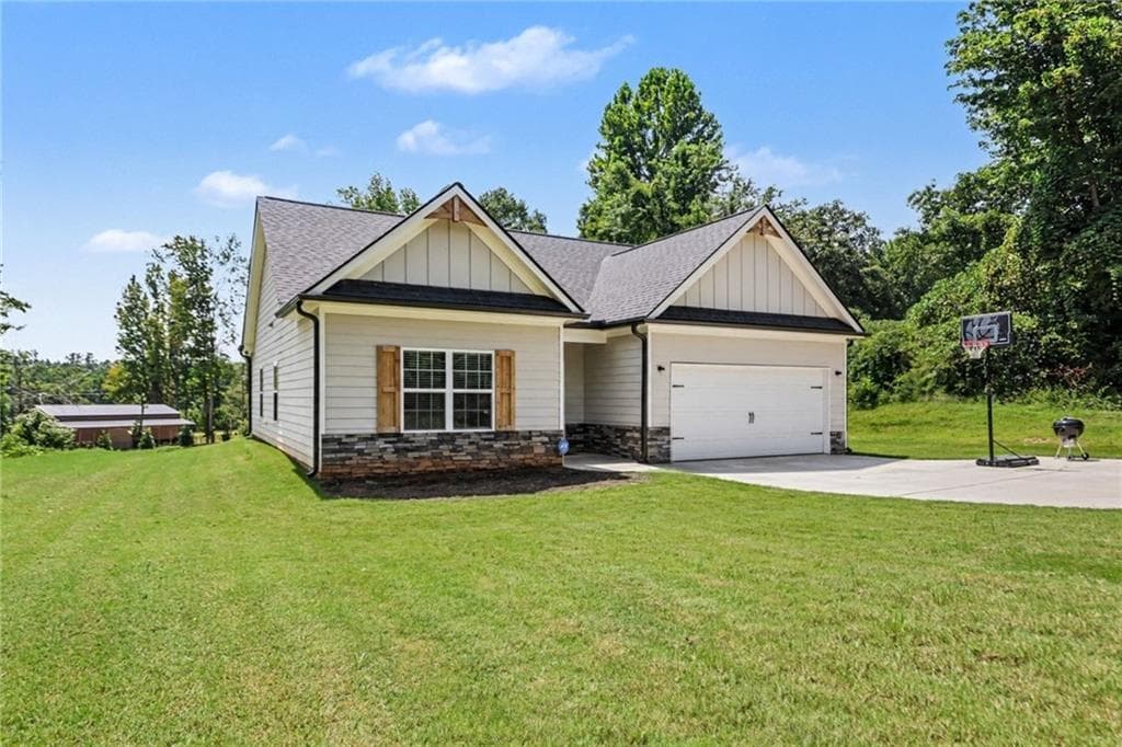 3 bedroom, 2 bathroom, 1,397 sq ft single family residence for sale at 46 Appaloosa Drive, Dallas, GA 30132 — photo 3